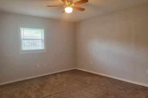 Casa en alquiler en New Port Richey, Florida, 4 dormitorios, 151.43 m2 № 1894919 - foto 20