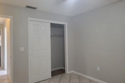 Casa en alquiler en New Port Richey, Florida, 4 dormitorios, 151.43 m2 № 1894919 - foto 27