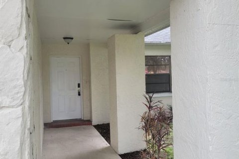 Casa en alquiler en New Port Richey, Florida, 4 dormitorios, 151.43 m2 № 1894919 - foto 3