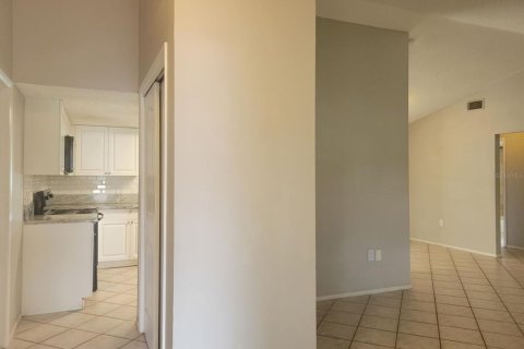 Casa en alquiler en New Port Richey, Florida, 4 dormitorios, 151.43 m2 № 1894919 - foto 4