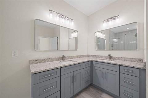 Casa en venta en Brooksville, Florida, 4 dormitorios, 197.42 m2 № 1903687 - foto 17