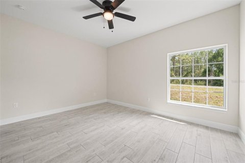 Casa en venta en Brooksville, Florida, 4 dormitorios, 197.42 m2 № 1903687 - foto 20