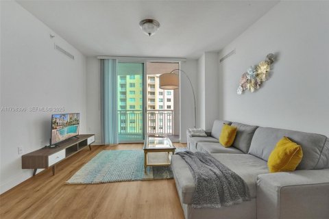 Condo in Hallandale Beach, Florida, 2 bedrooms  № 2186013 - photo 6
