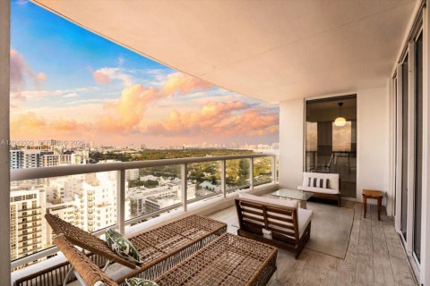 Copropriété à louer à Miami Beach, Floride: 2 chambres, 116.13 m2 № 2241335 - photo 4