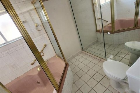Condo in Orlando, Florida, 3 bedrooms  № 1592690 - photo 9