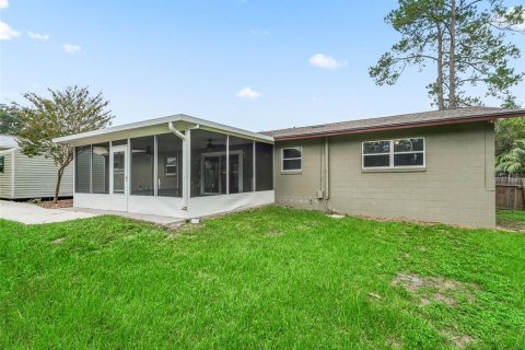 House in Ocala, Florida 3 bedrooms, 135.27 sq.m. № 1885905 - photo 24