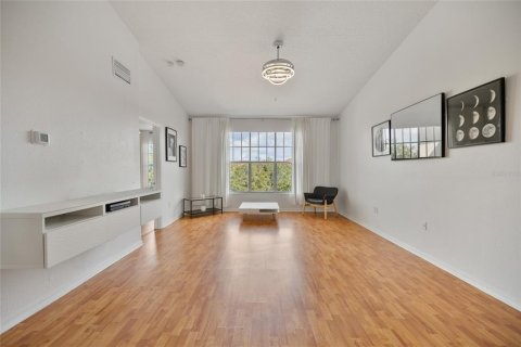 Copropriété à vendre à Orlando, Floride: 2 chambres, 107.67 m2 № 2142484 - photo 10