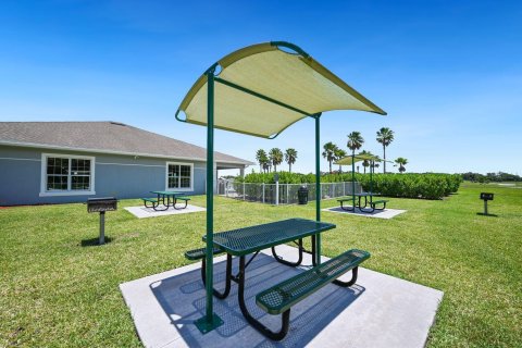 Villa ou maison à vendre à St. Lucie, Floride: 4 chambres, 169.08 m2 № 2084552 - photo 18