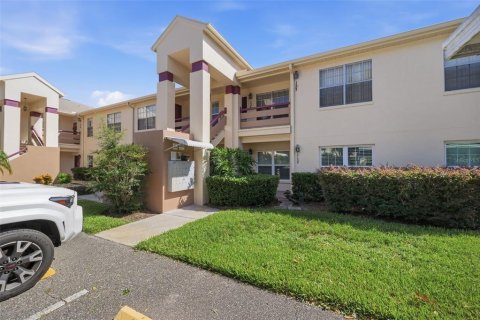 Condo in New Port Richey, Florida, 2 bedrooms № 2157096 - photo 16