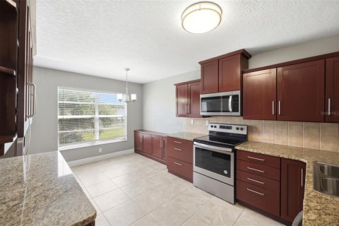 Condo in New Port Richey, Florida, 2 bedrooms № 2157096 - photo 20