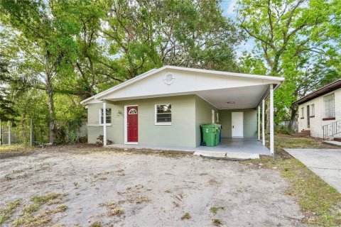 House in Tampa, Florida 3 bedrooms, 96.25 sq.m. № 1722220 - photo 3