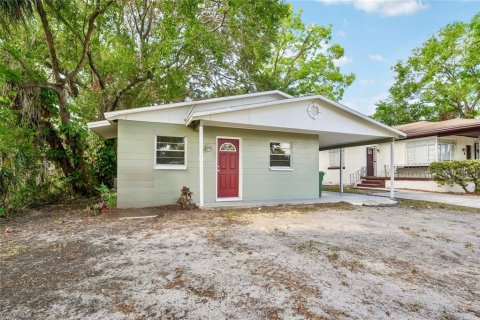 House in Tampa, Florida 3 bedrooms, 96.25 sq.m. № 1722220 - photo 2