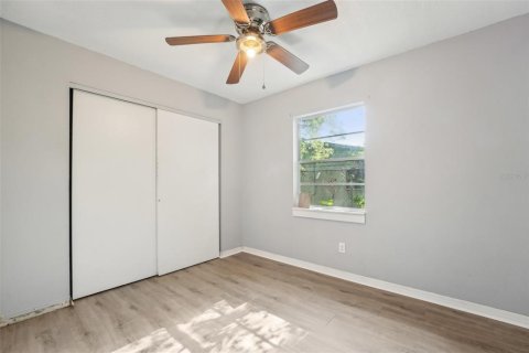 House in Tampa, Florida 3 bedrooms, 96.25 sq.m. № 1722220 - photo 14