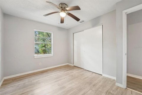 House in Tampa, Florida 3 bedrooms, 96.25 sq.m. № 1722220 - photo 17