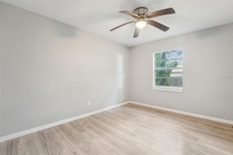 House in Tampa, Florida 3 bedrooms, 96.25 sq.m. № 1722220 - photo 16