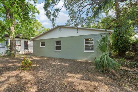 House in Tampa, Florida 3 bedrooms, 96.25 sq.m. № 1722220 - photo 24