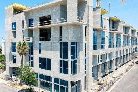 Condominio en venta en Sarasota, Florida, 2 dormitorios, 124.86 m2 № 2095141 - foto 8