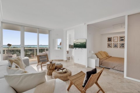 Copropriété à louer à Miami Beach, Floride: 1 chambre, 102.19 m2 № 1941667 - photo 3