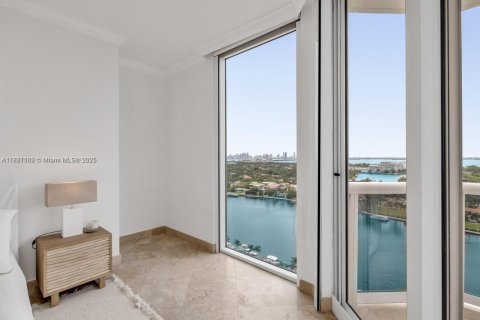 Copropriété à louer à Miami Beach, Floride: 1 chambre, 102.19 m2 № 1941667 - photo 10