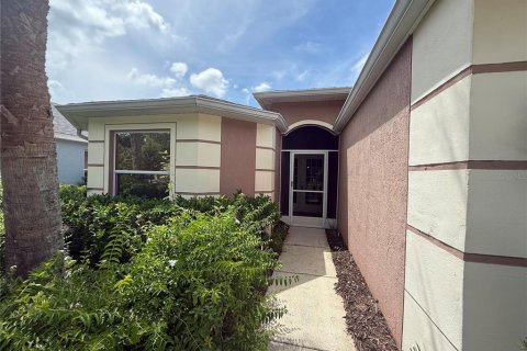 Villa ou maison à louer à San Antonio, Floride: 2 chambres, 127.09 m2 № 1865888 - photo 2