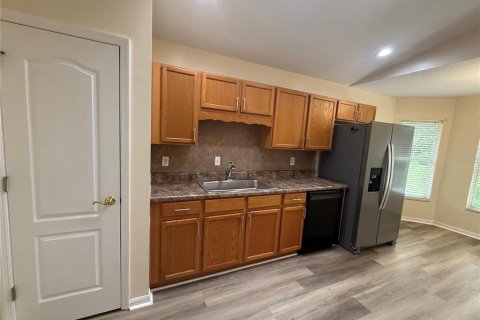 Villa ou maison à louer à San Antonio, Floride: 2 chambres, 127.09 m2 № 1865888 - photo 8