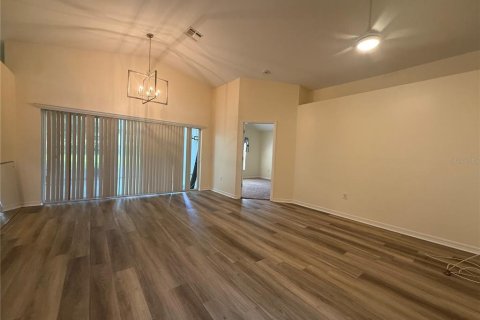 Villa ou maison à louer à San Antonio, Floride: 2 chambres, 127.09 m2 № 1865888 - photo 11