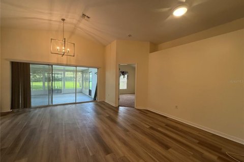 Villa ou maison à louer à San Antonio, Floride: 2 chambres, 127.09 m2 № 1865888 - photo 12