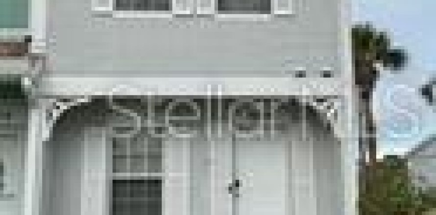 Townhouse in Bradenton, Florida 2 bedrooms, 107.02 sq.m. № 2213968
