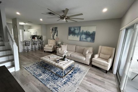 Townhouse in Bradenton, Florida 2 bedrooms, 107.02 sq.m. № 2213968 - photo 5