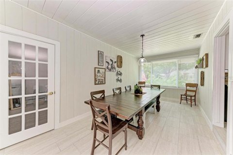 House in Bradenton, Florida 3 bedrooms, 143.81 sq.m. № 2226285 - photo 17