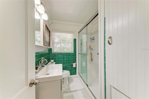House in Bradenton, Florida 3 bedrooms, 143.81 sq.m. № 2226285 - photo 24