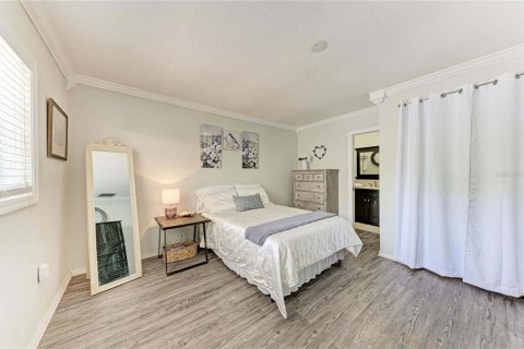 House in Bradenton, Florida 3 bedrooms, 143.81 sq.m. № 2226285 - photo 27