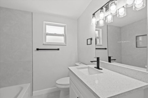 Casa en alquiler en Punta Gorda, Florida, 2 dormitorios, 115.2 m2 № 1872826 - foto 12