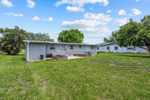 Casa en alquiler en Punta Gorda, Florida, 2 dormitorios, 115.2 m2 № 1872826 - foto 22