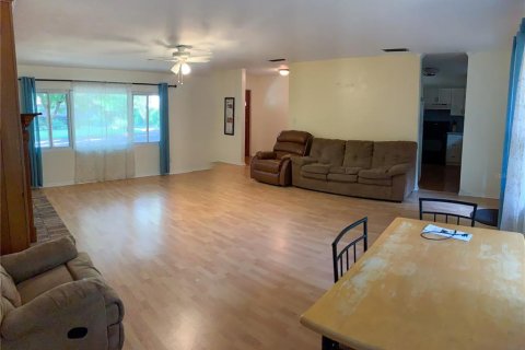 Villa ou maison à louer à Gainesville, Floride: 3 chambres, 125.98 m2 № 1870656 - photo 7