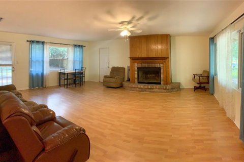 Villa ou maison à louer à Gainesville, Floride: 3 chambres, 125.98 m2 № 1870656 - photo 8