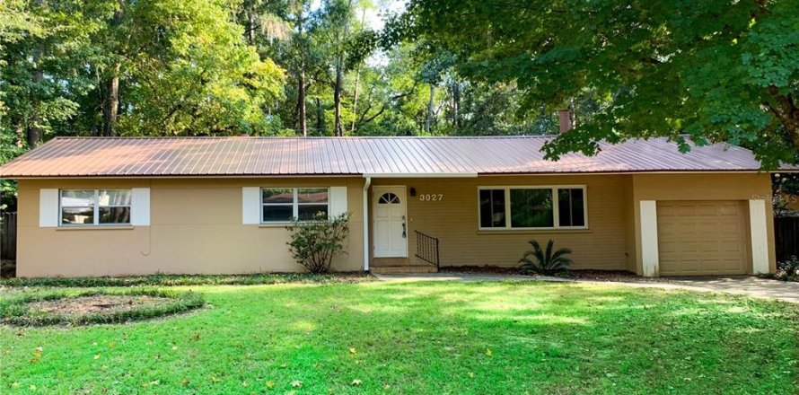 Villa ou maison à Gainesville, Floride 3 chambres, 125.98 m2 № 1870656