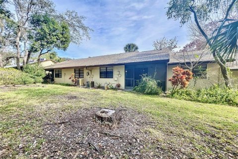 House in Palm Harbor, Florida 2 bedrooms, 104.05 sq.m. № 1439378 - photo 17
