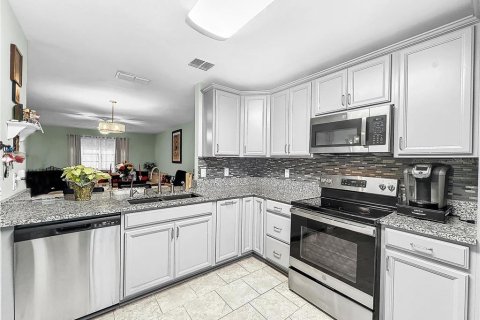 House in Palm Harbor, Florida 2 bedrooms, 104.05 sq.m. № 1439378 - photo 2