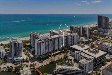 Купить кондоминиум в Майами-Бич, Флорида 3 спальни, 109.62м2, № 2057586 - фото 28