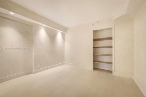 Купить кондоминиум в Майами-Бич, Флорида 3 спальни, 109.62м2, № 2057586 - фото 21