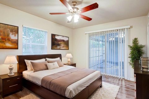 House in Orlando, Florida 3 bedrooms, 141.3 sq.m. № 1825242 - photo 24