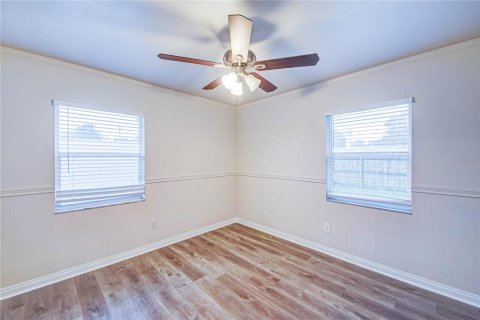 House in Orlando, Florida 3 bedrooms, 141.3 sq.m. № 1825242 - photo 27