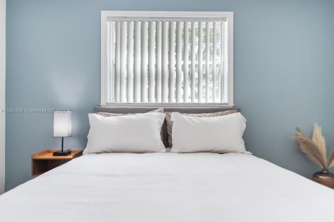 Casa en alquiler en Palm Beach Gardens, Florida, 4 dormitorios, 149.39 m2 № 1749115 - foto 18