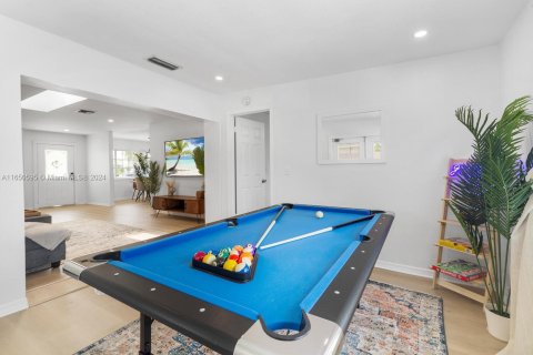 Casa en alquiler en Palm Beach Gardens, Florida, 4 dormitorios, 149.39 m2 № 1749115 - foto 4