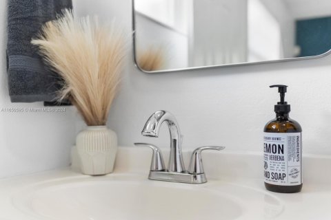 Casa en alquiler en Palm Beach Gardens, Florida, 4 dormitorios, 149.39 m2 № 1749115 - foto 29