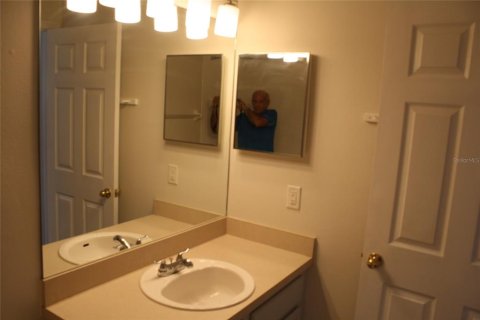 Copropriété à louer à Lakewood Ranch, Floride: 3 chambres, 139.54 m2 № 1795042 - photo 16