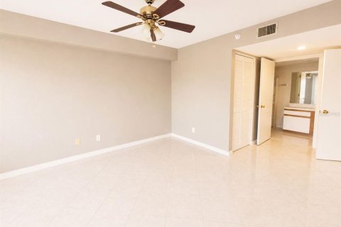 Copropriété à louer à Clearwater, Floride: 2 chambres, 100.8 m2 № 2388625 - photo 13