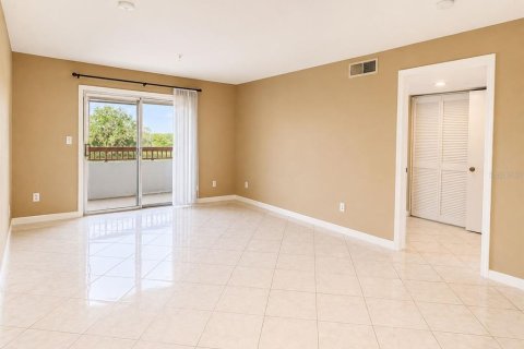 Copropriété à louer à Clearwater, Floride: 2 chambres, 100.8 m2 № 2388625 - photo 5