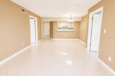 Copropriété à louer à Clearwater, Floride: 2 chambres, 100.8 m2 № 2388625 - photo 6